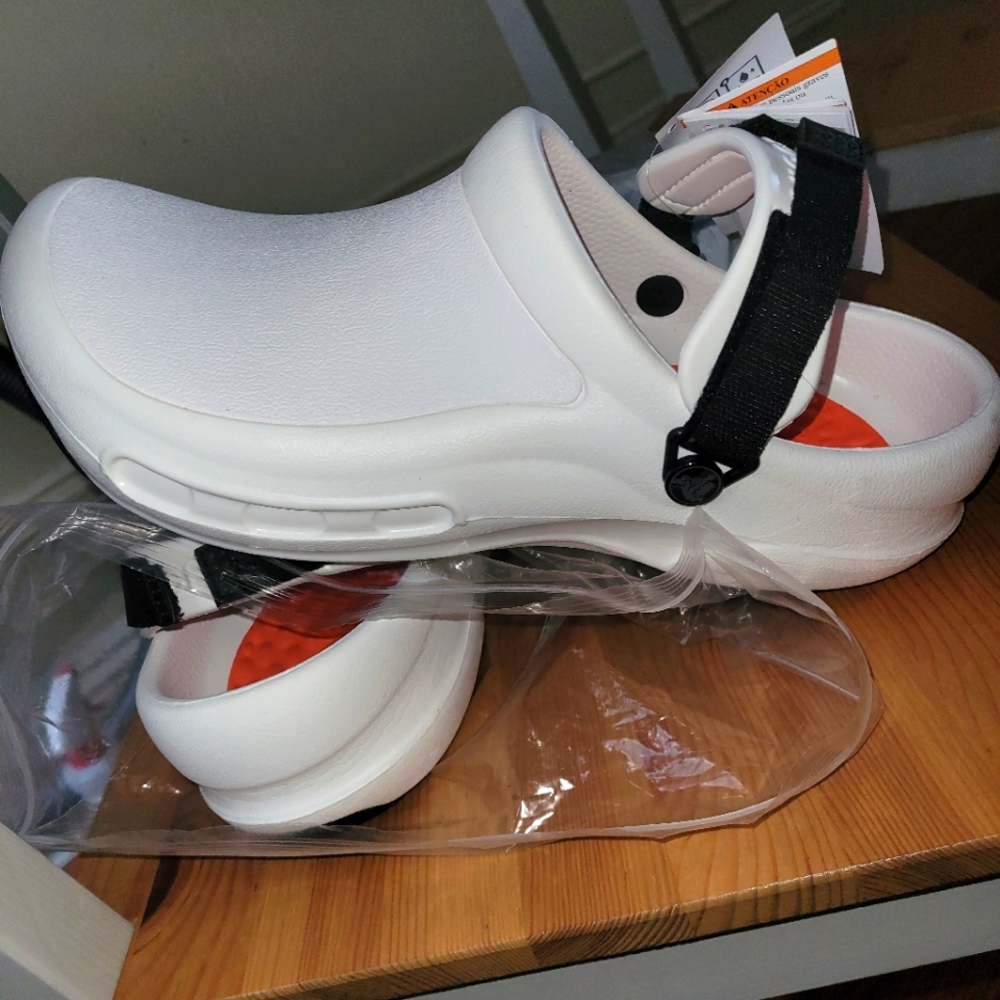 Crocs "literide" nonslip, water resistant